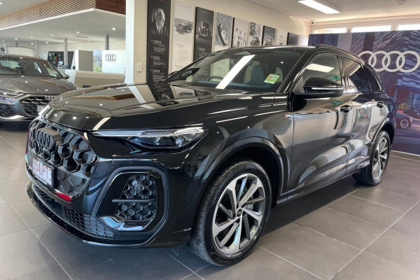 2025 MY26 Audi Q7 4M TDI 170kW SUV Image 2