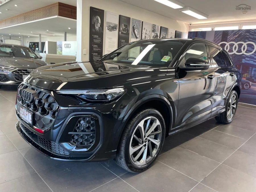 2025 MY26 Audi Q7 4M TDI 170kW SUV Image 2