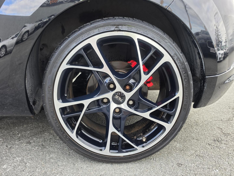 2013 Renault Megane III D95 R.S. 265 Cup Premium Coupe Image 11