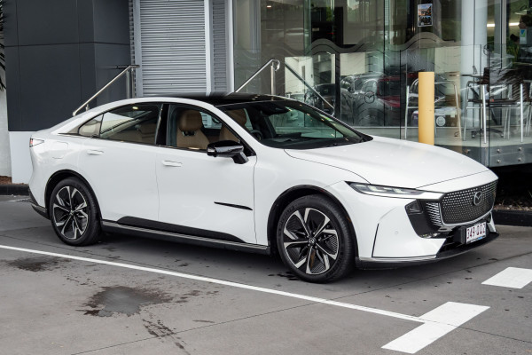 2026 Mazda 6e  Atenza Hatch Image 3