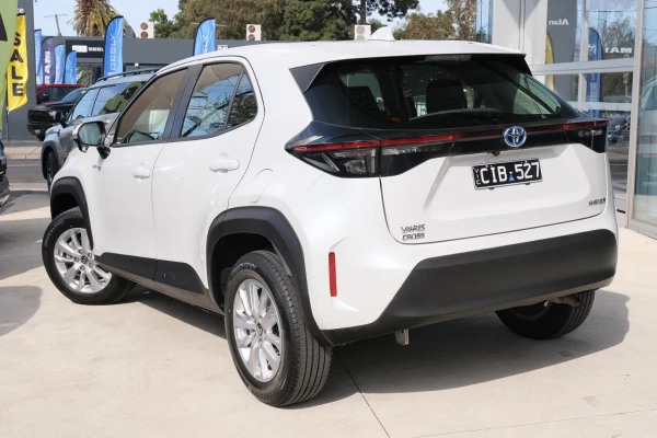 2023 Toyota Yaris Cross MXPB10R GX SUV Image 2