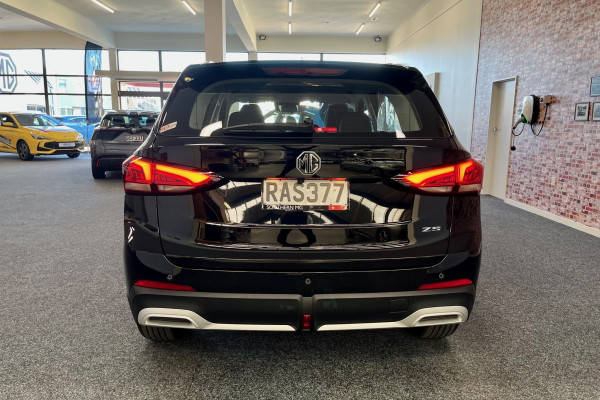 2025 MG ZS Essence 1.5Pt/Cvt SUV