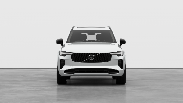 2026 Volvo XC90 L Series Ultra T8 Plug-in Hybrid Dark SUV image 6