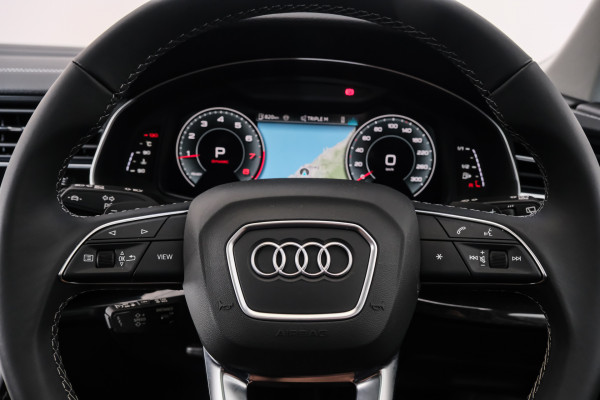 2025 Audi Q7 4M 45 TFSI SUV image 15