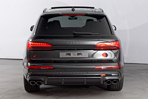 2026 MY25 Audi SQ7 4M TFSI SUV image 5