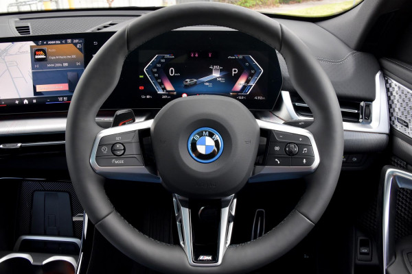 2024 BMW iX2 U10 eDrive20 M Sport SUV image 8