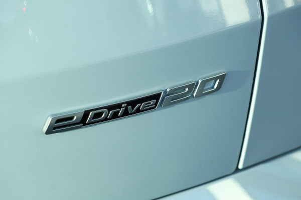 2024 BMW iX2 U10 eDrive20 M Sport SUV image 5