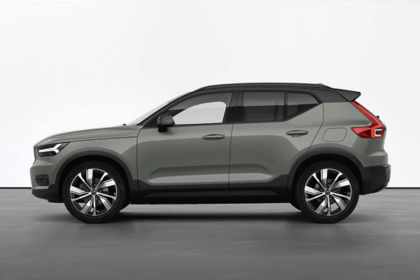 2022 Volvo XC40 Recharge Pure Electric Suv Image 2