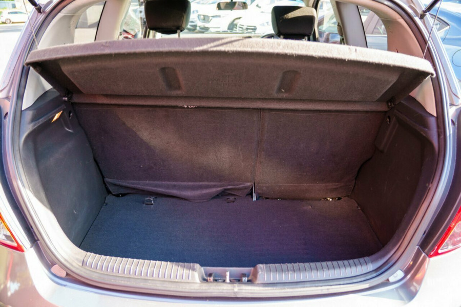 2014 Hyundai i20 PB Active Hatch Image 8
