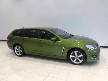 2016 Holden Commodore VF II SV6 Sportwagon Image 2