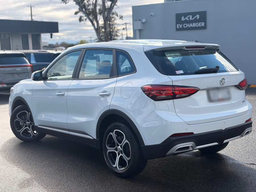 2025 MY25.5 MG ZS ZS32 Vibe Turbo SUV Image 2