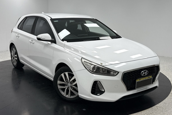 2017 MY18 Hyundai i30 PD Active Hatch