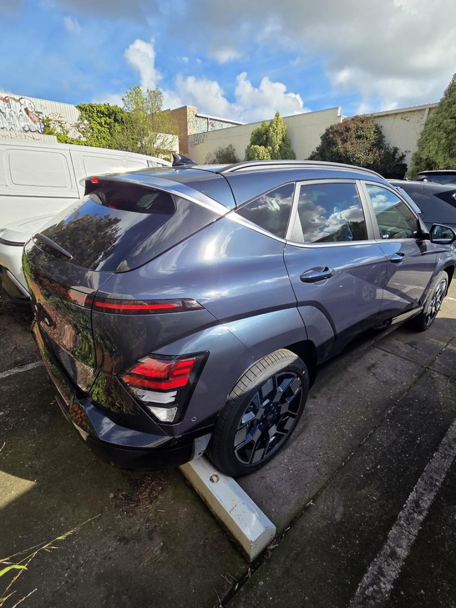 2026 MY27 Hyundai KONA SX2.V3 Electric Premium SUV Image 6