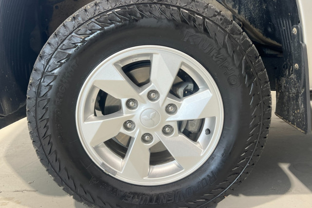2022 Mitsubishi Triton MR GLX+ Ute Image 17