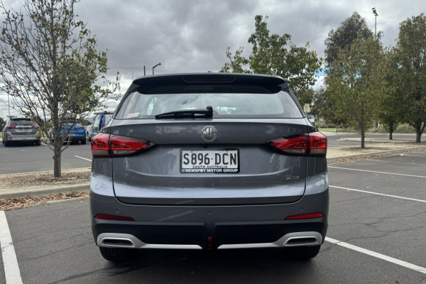 2025 MG ZS ZS32 Essence Turbo SUV Image 5