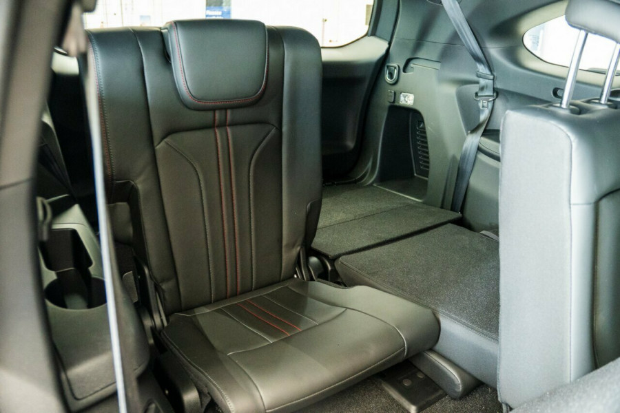 2026 MY25.5 Isuzu MU-X RJ X-TERRAIN SUV Image 9