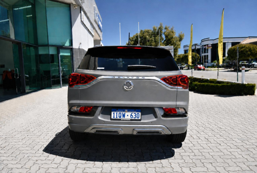 2024 MY23 KGM SsangYong Korando C300 Ultimate SUV Image 8