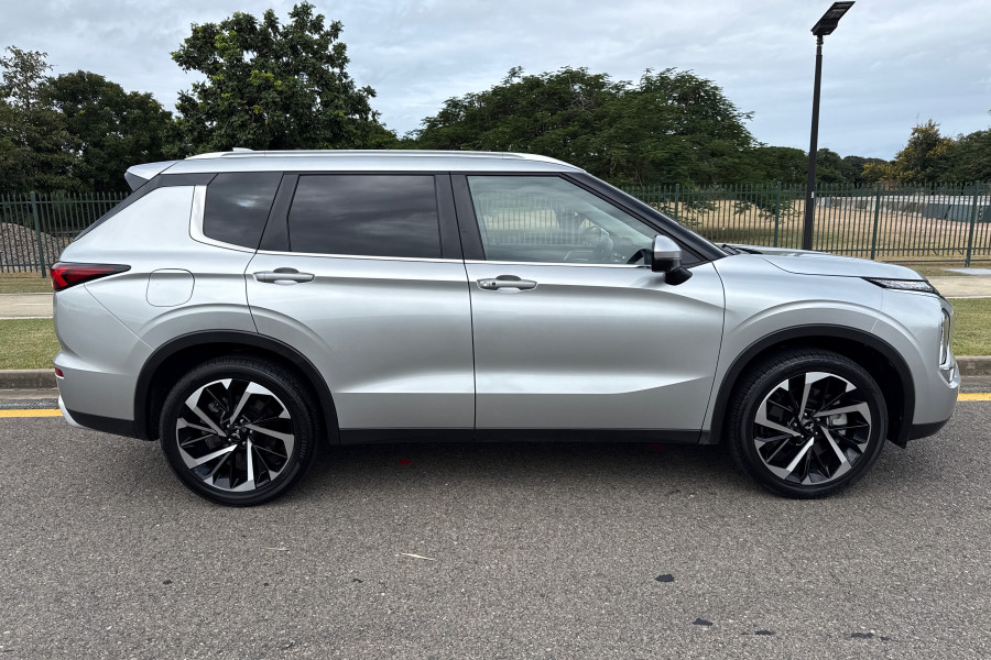 2024 Mitsubishi Outlander ZM Aspire SUV Image 8