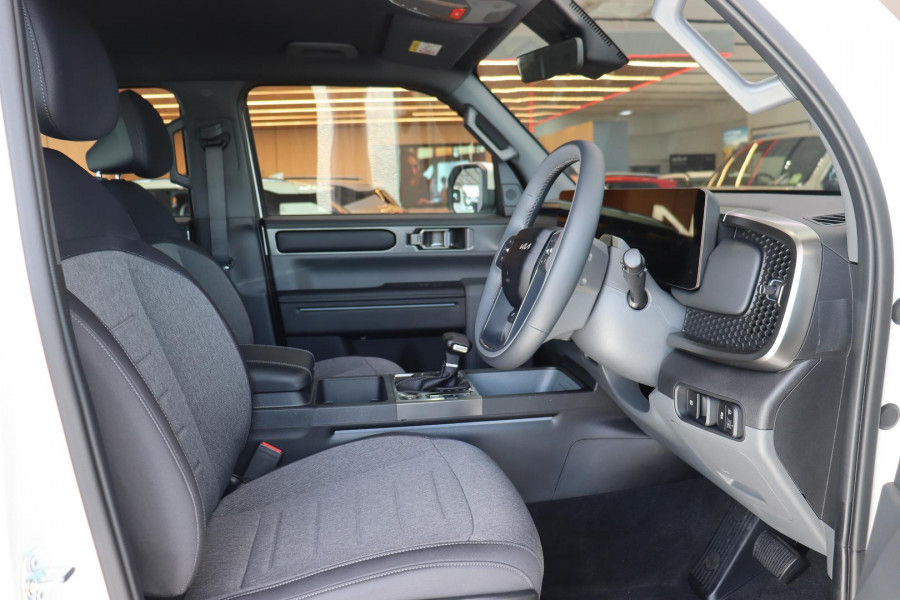 2025 MY26 Kia Tasman TK SX Cab Chassis Image 15
