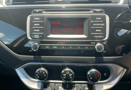 2015 Kia Rio UB MY15 S-Premium Hatchback