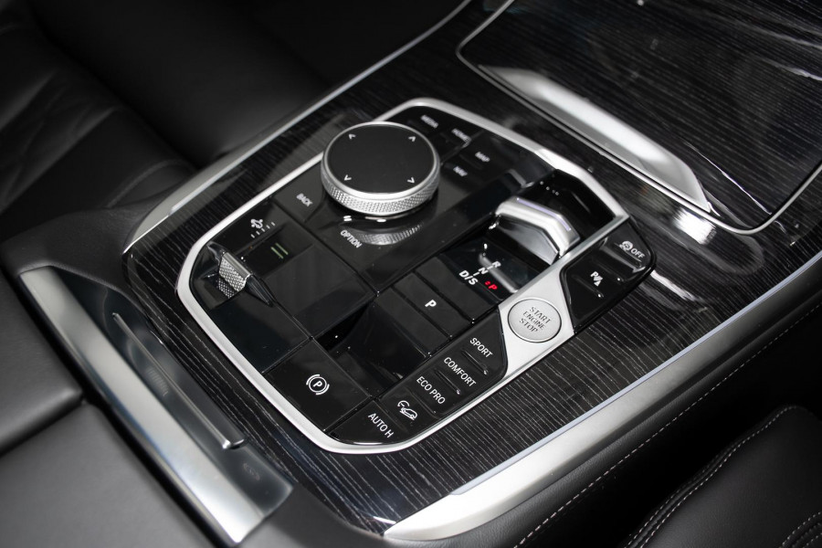2026 BMW X7 G07 LCI xDrive40d M Sport SUV
