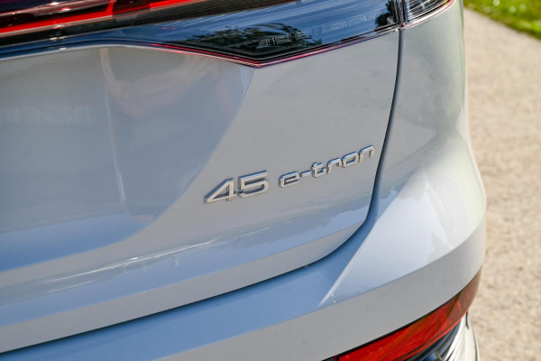 2025 MY26 Audi Q4 e-tron F4 45 SUV
