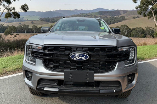 2026 MY26.5 Ford Everest UB Active SUV Image 2