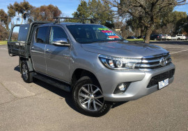 Toyota HiLux SR5 (4X4) GUN126R