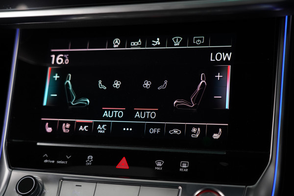 2020 Audi RS7 Quattro Hatch Image 35