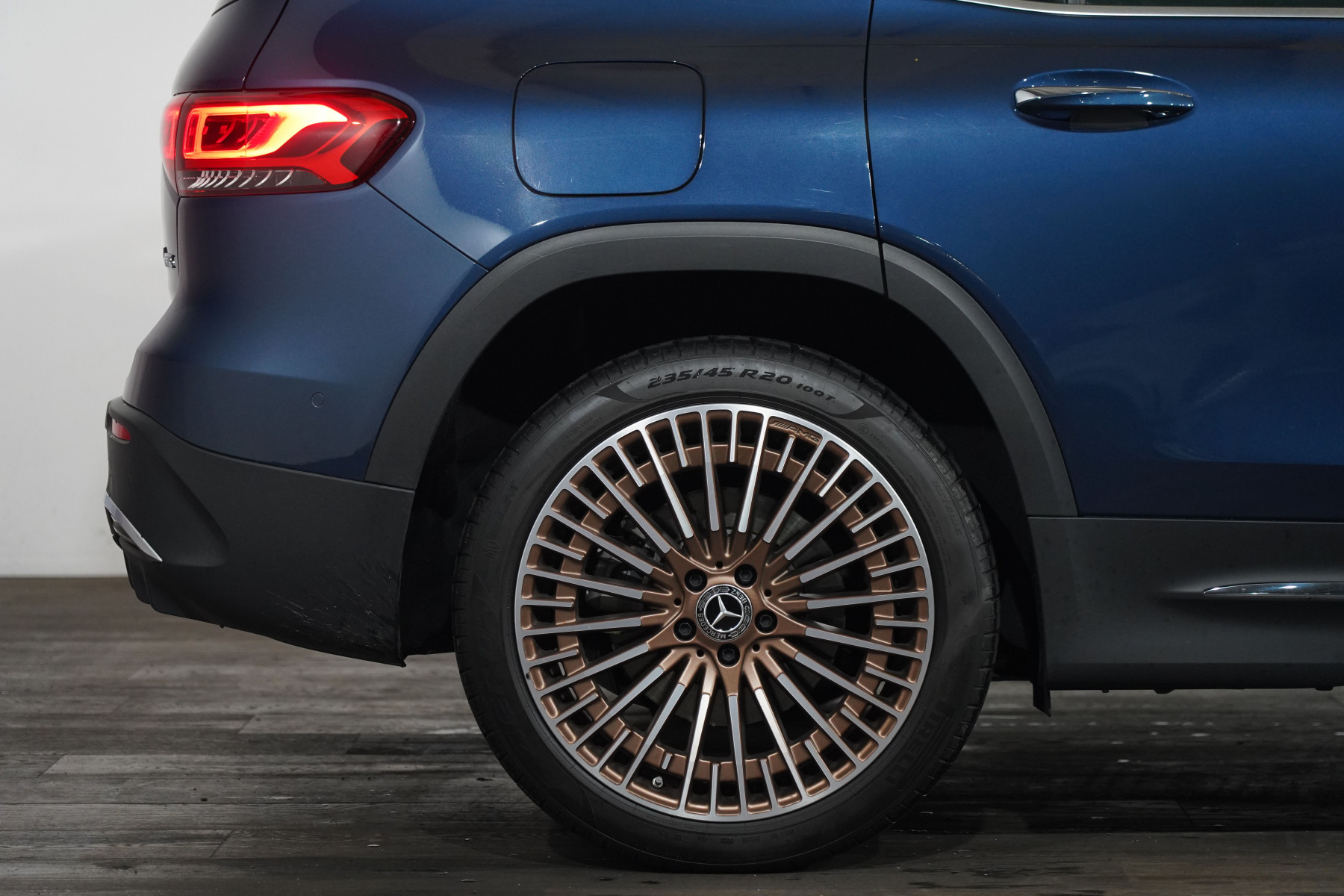 2023 Mercedes-Benz Eqb 350 4matic Edition 1 SUV Image 6