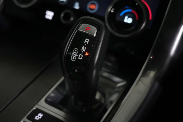 2020 Land Rover Range Rover Sport DI6 183kW SE SUV Image 19