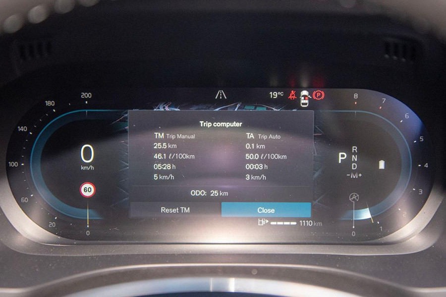 2024 MY25 Volvo XC60 UZ Plus B5 SUV Image 14