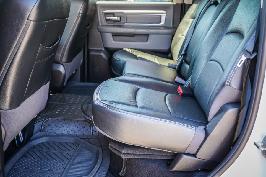 2020 Ram 1500 DS Warlock Ute Image 30