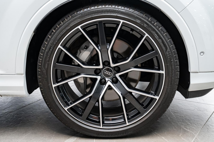 2025 MY26 Audi Q7 4M TFSI 250kW S line SUV