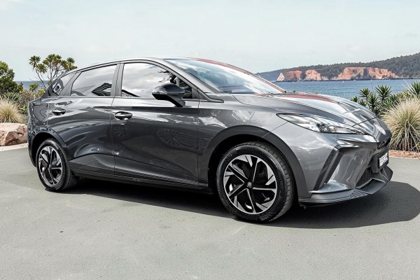 2024 MG MG4 MEH32 Excite 51 Hatch Image 3