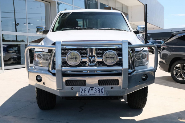 2017 Ram 2500  Laramie Ute Image 3