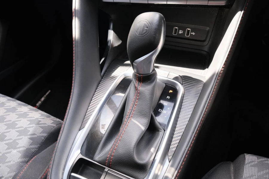 2022 MG ZST S13 Core SUV Image 16