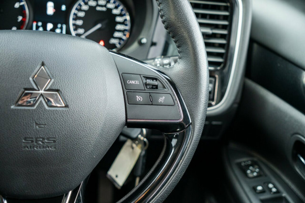 2019 Mitsubishi Outlander ZL ES SUV Image 12