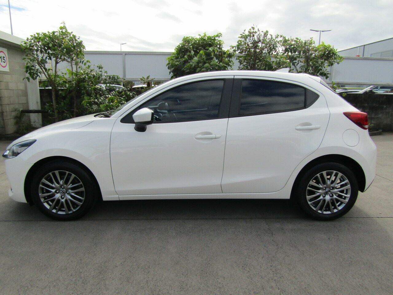 2022 Mazda 2 DJ Series G15 Evolve Hatch Image 4