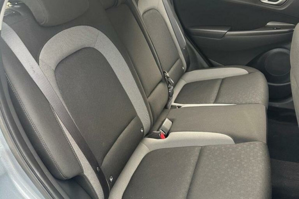 2020 Hyundai KONA OS.3 Active SUV Image 25