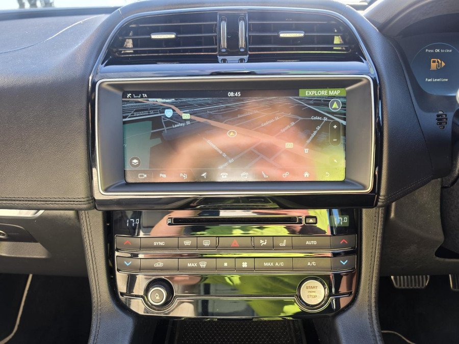 2016 MY17 Jaguar F-PACE X761 First Edition SUV Image 13
