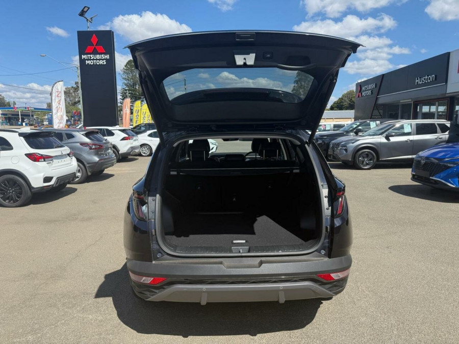 2023 MY24 Hyundai Tucson NX4.V2 Highlander SUV Image 8