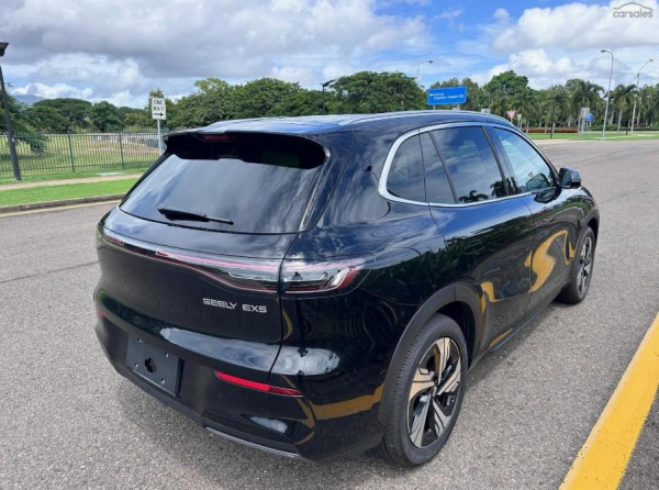 2026 MY27 Geely EX5 E245 Inspire Extended Range SUV image 3