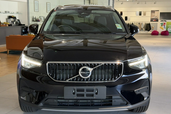 2025 MY26 Volvo XC40 XZ Plus B4 SUV Image 8