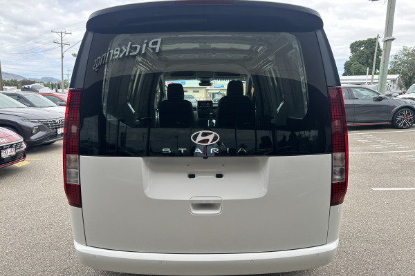 2025 Hyundai Staria Load US4.V3  Van Image 5