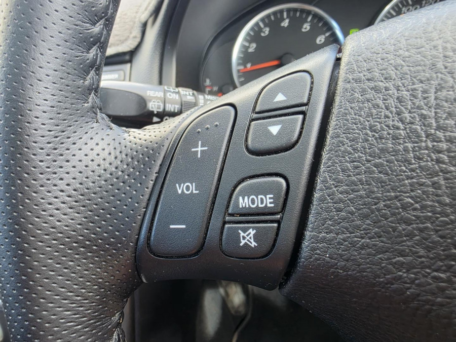 2004 Mazda 6 GL Series Luxury Sports Hatch Image 23