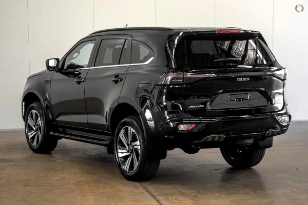 2026 MY25.5 Isuzu MU-X RJ LS-T SUV Image 4