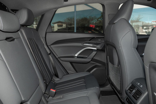 2025 Audi Q5 GU TDI 150kW Sport SUV image 9