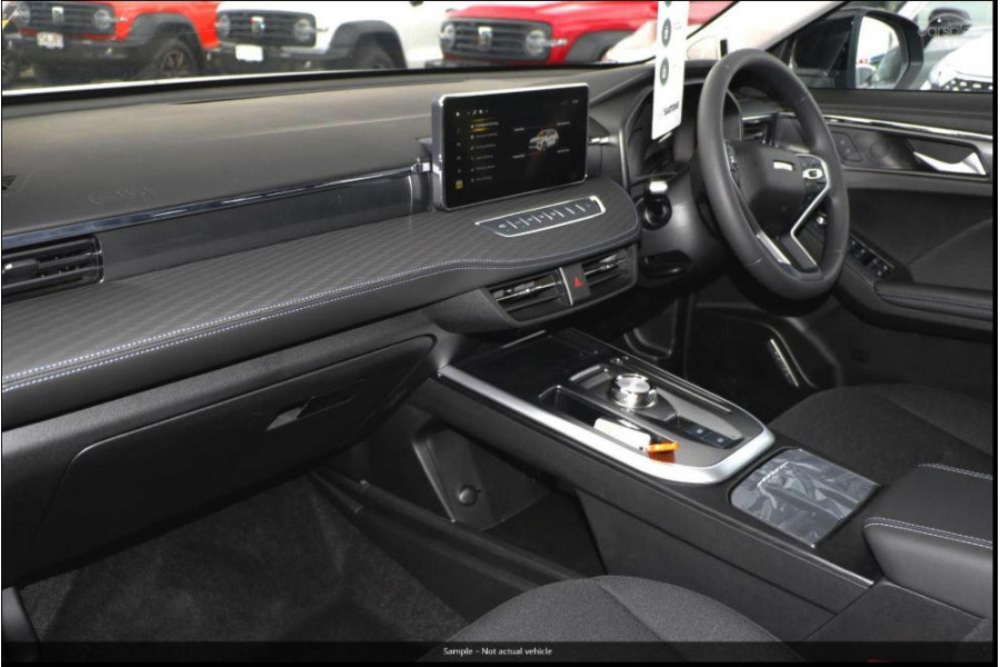 2025 GWM Haval Jolion A02 Premium Hybrid SUV Image 6