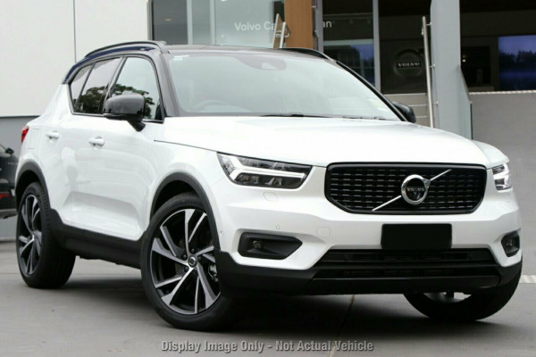 volvo xc40 isofix